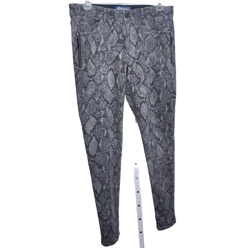 Democracy "Ab" solution Jegging Jeans Womens Size 12 Gray Snake Print Booty Lift